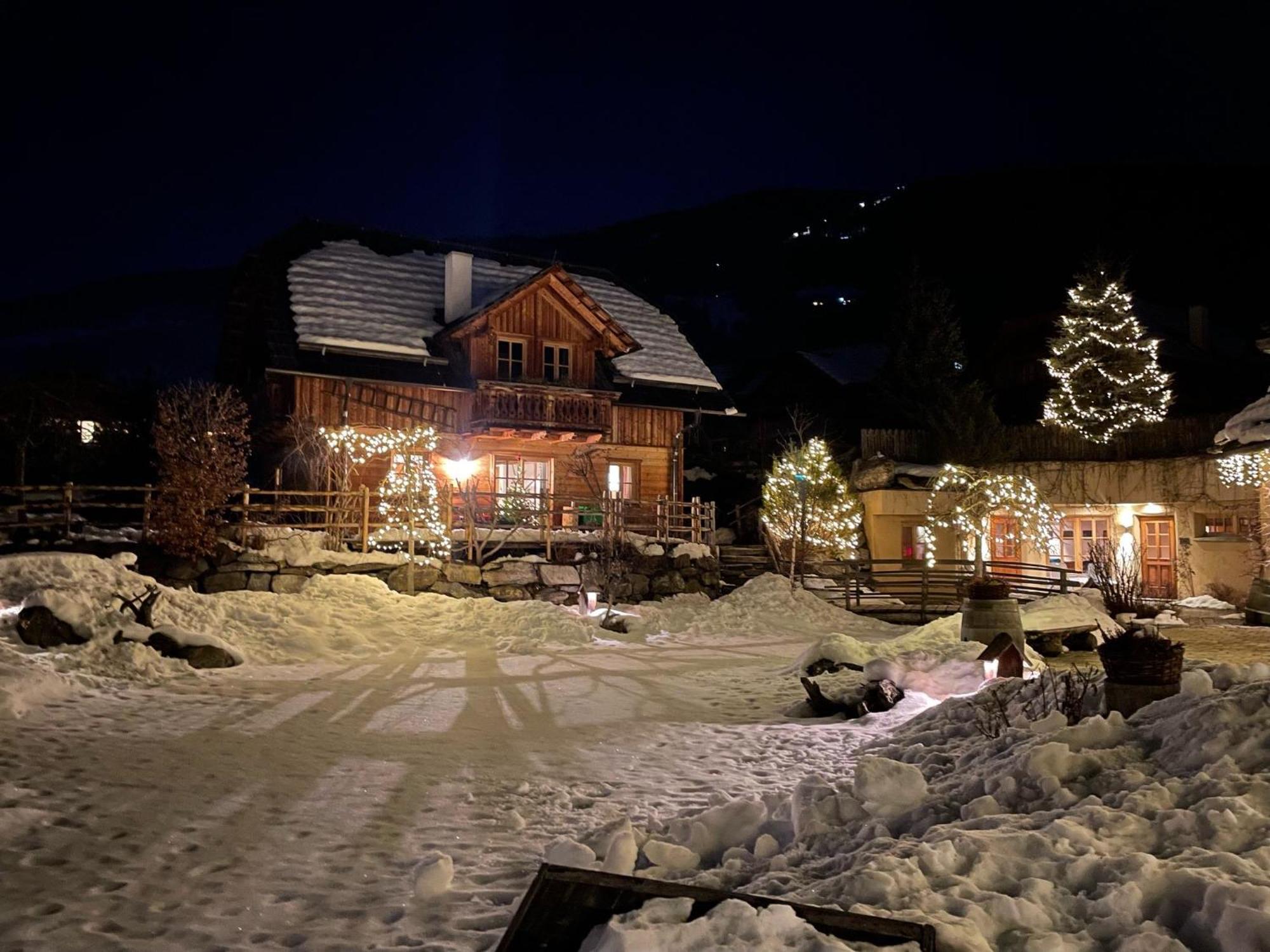st martin chalets Sankt Michael im Lungau Exteriör bild