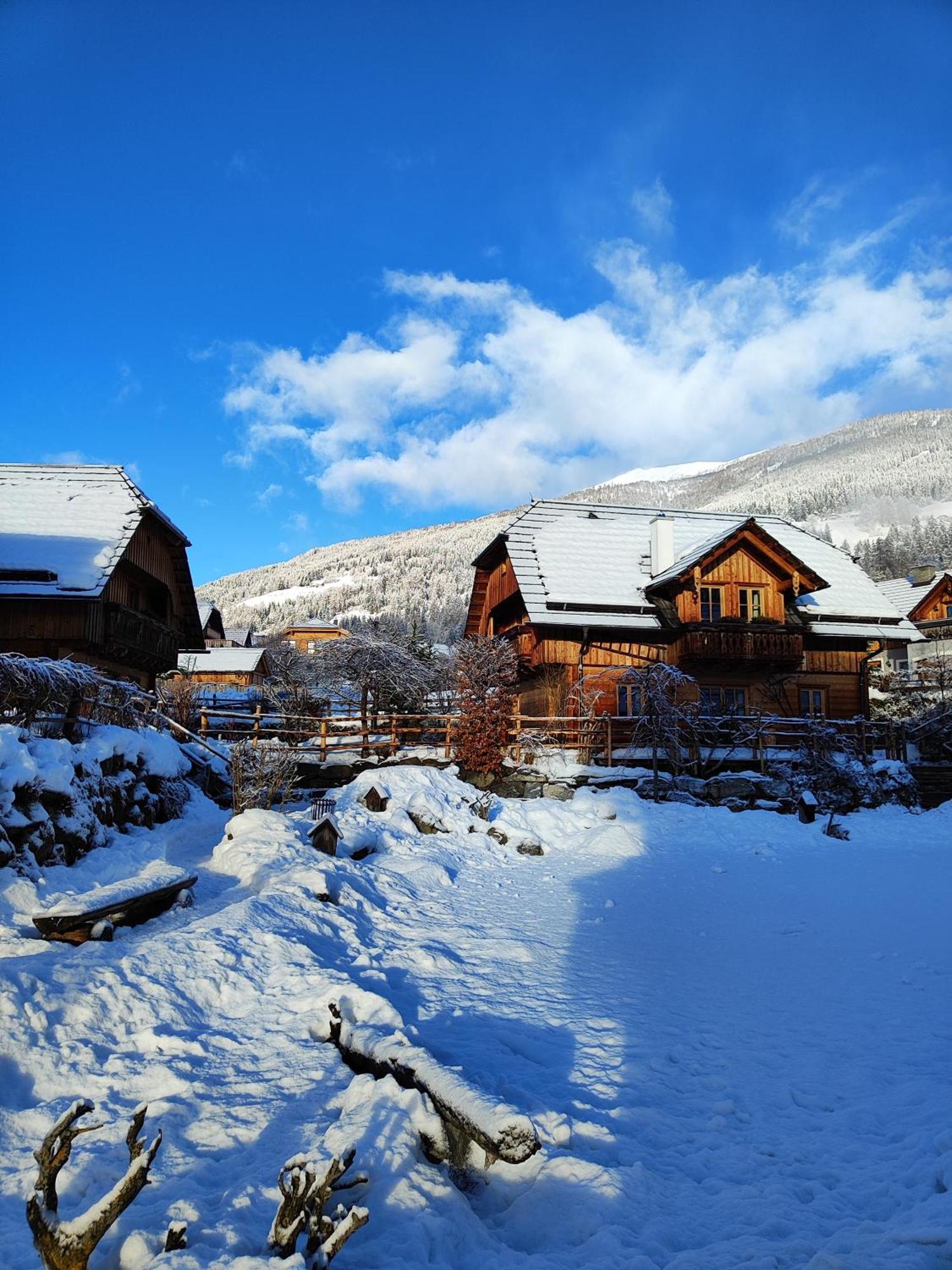 st martin chalets Sankt Michael im Lungau Exteriör bild