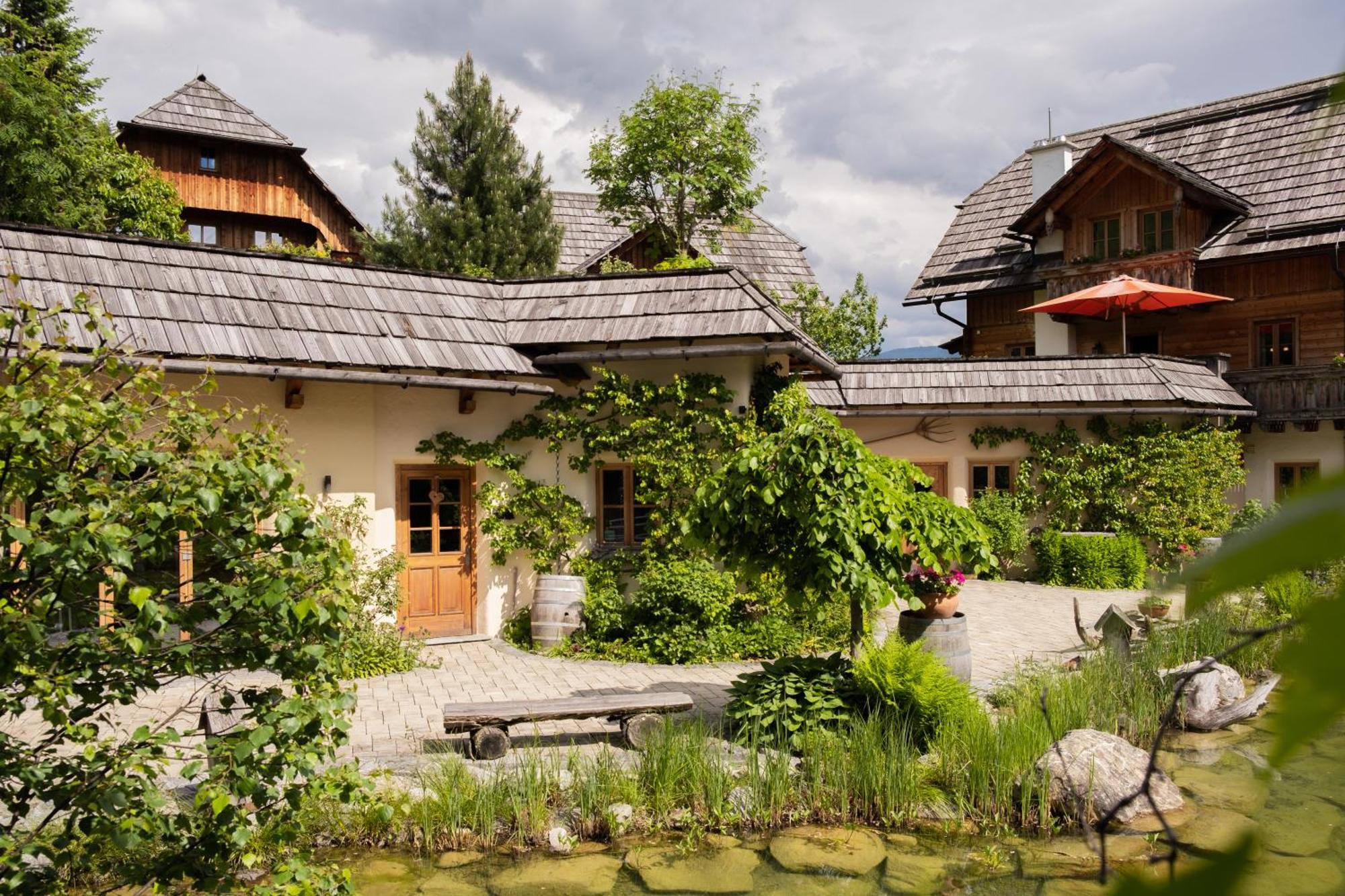 st martin chalets Sankt Michael im Lungau Exteriör bild