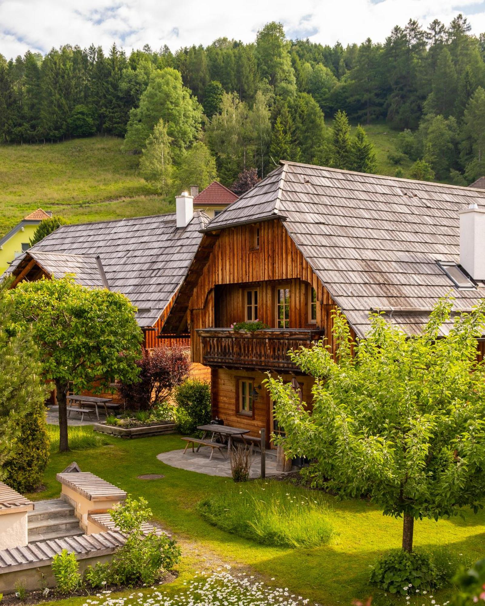 st martin chalets Sankt Michael im Lungau Exteriör bild