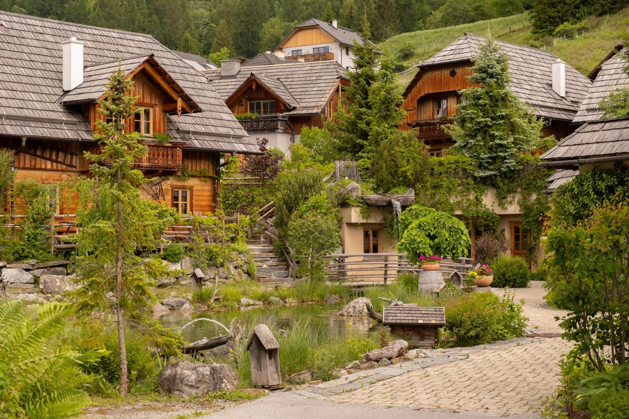 st martin chalets Sankt Michael im Lungau Exteriör bild