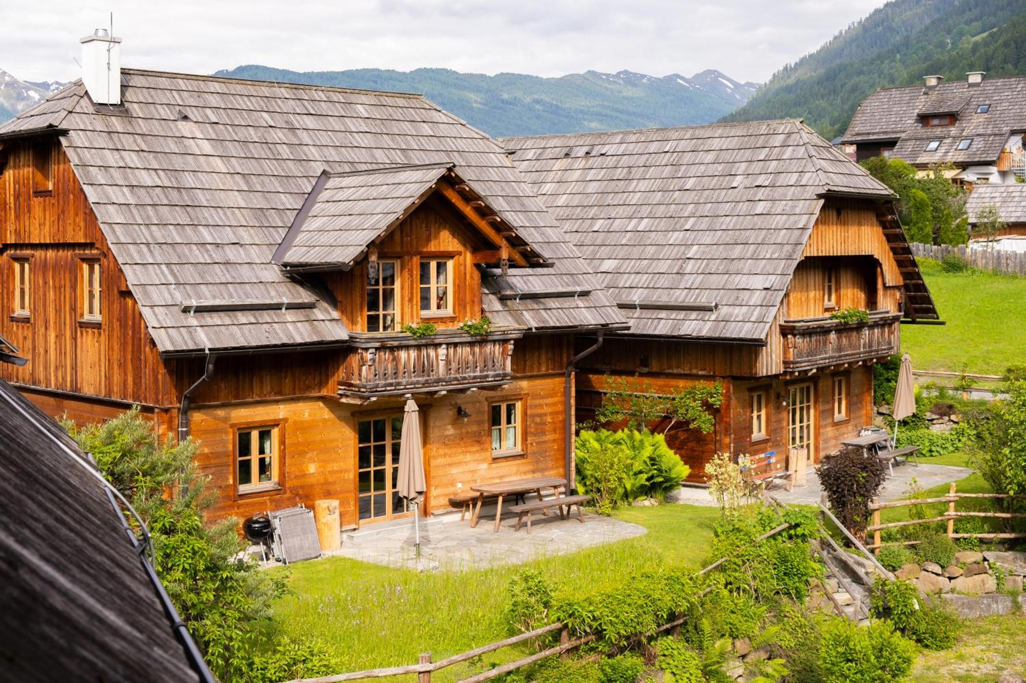 st martin chalets Sankt Michael im Lungau Exteriör bild