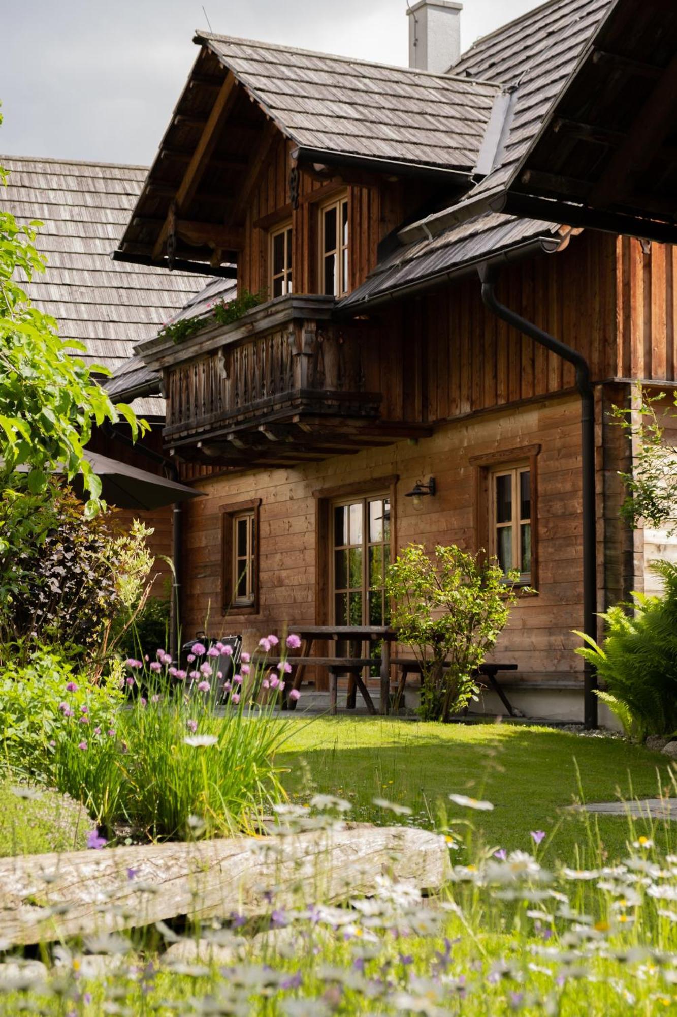 st martin chalets Sankt Michael im Lungau Exteriör bild