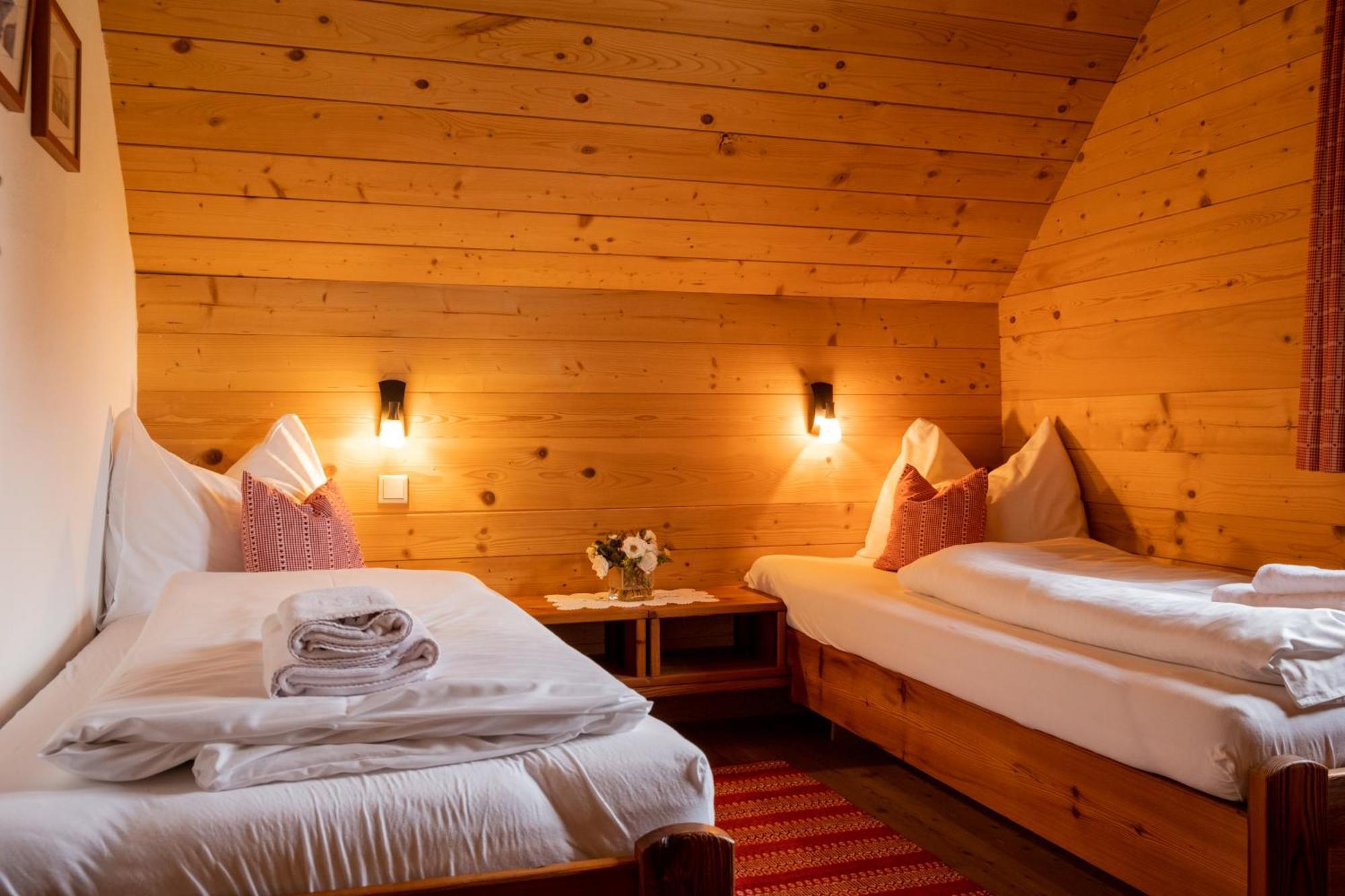 st martin chalets Sankt Michael im Lungau Exteriör bild